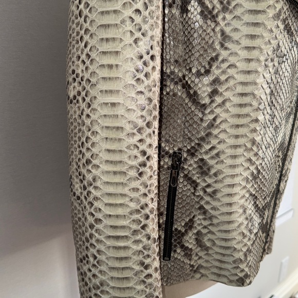 Women's python biker jacket - Picture 4 of 11